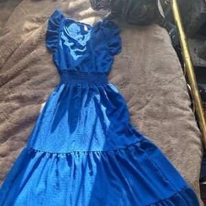 Elegant Blue Ruffled Dress